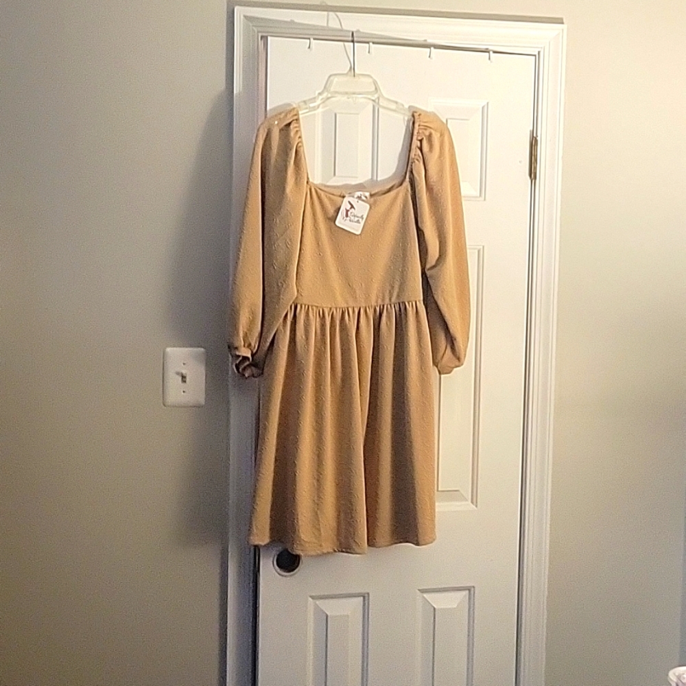 Square neckline dress